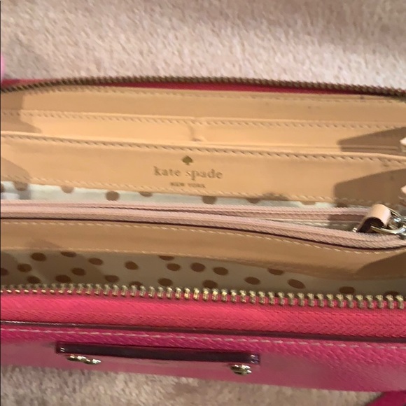 Kate Spade Wallet - Picture 3 of 6